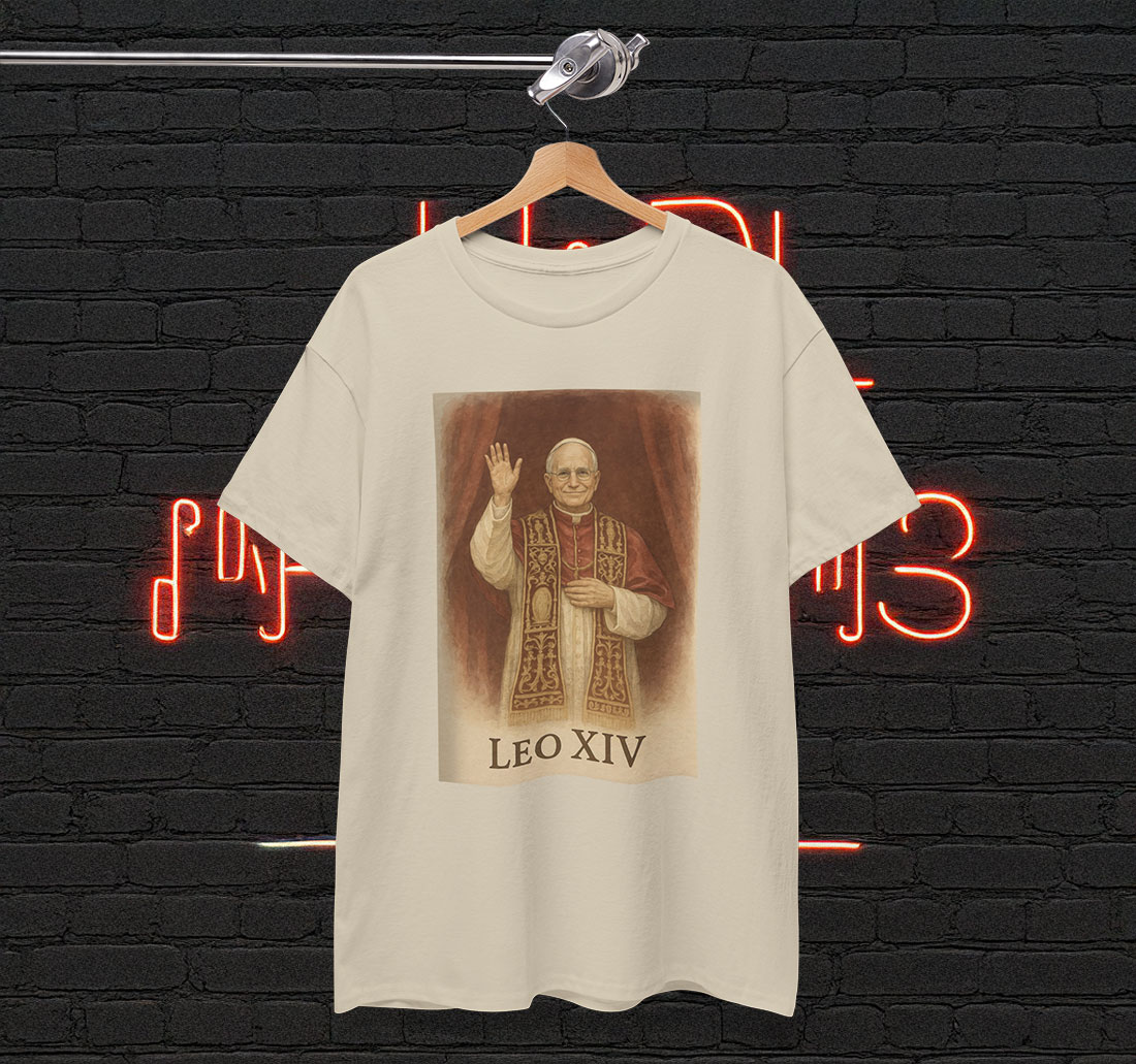 Vintage Pope Leo XIV T-Shirt